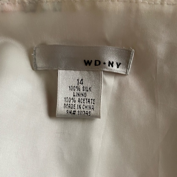 SALE🖤 Flower Silk Blouse - Picture 5 of 5